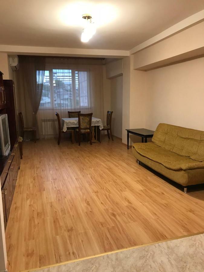 33 Martiros Saryan Street Apartment Yerevan Exterior photo