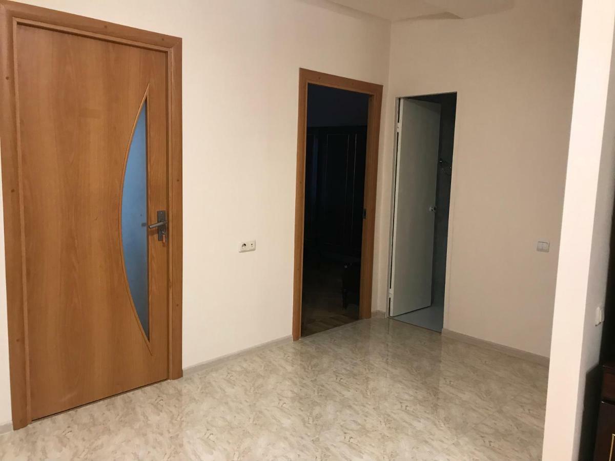 33 Martiros Saryan Street Apartment Yerevan Exterior photo