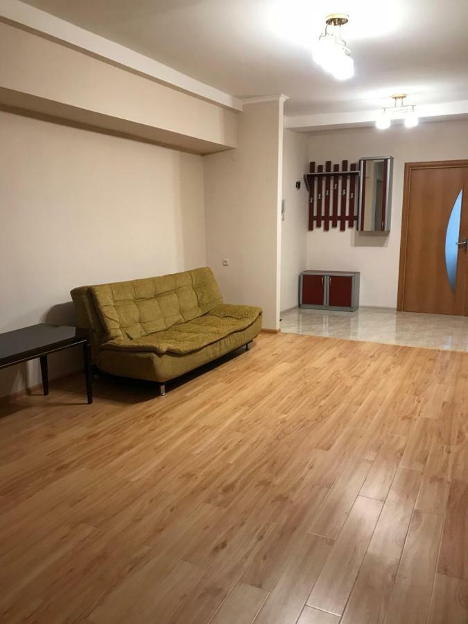 33 Martiros Saryan Street Apartment Yerevan Exterior photo